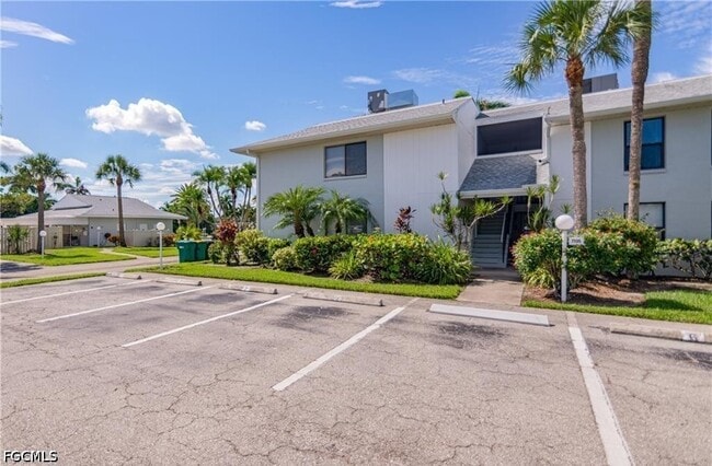 Foto del edificio - 7105 Quail Run Ct W