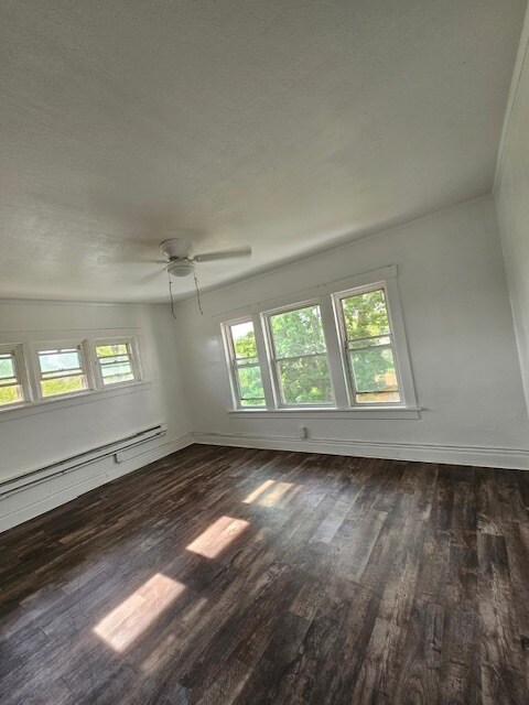 Foto del edificio - 701 N 2nd Ave E