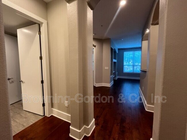 Foto del edificio - 2600 Hillsboro Pike
