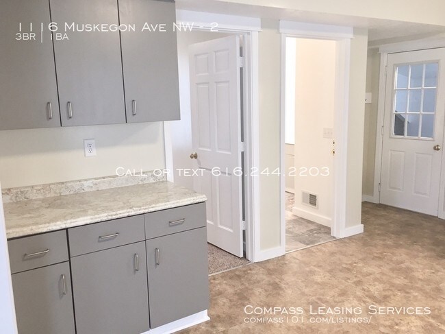 Building Photo - 1116 Muskegon Ave NW