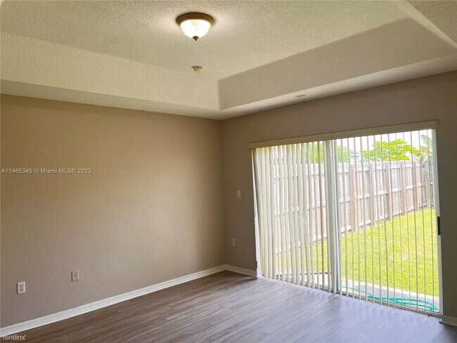 Building Photo - 3 br, 2 bath House - 20871 SW 91st Ct