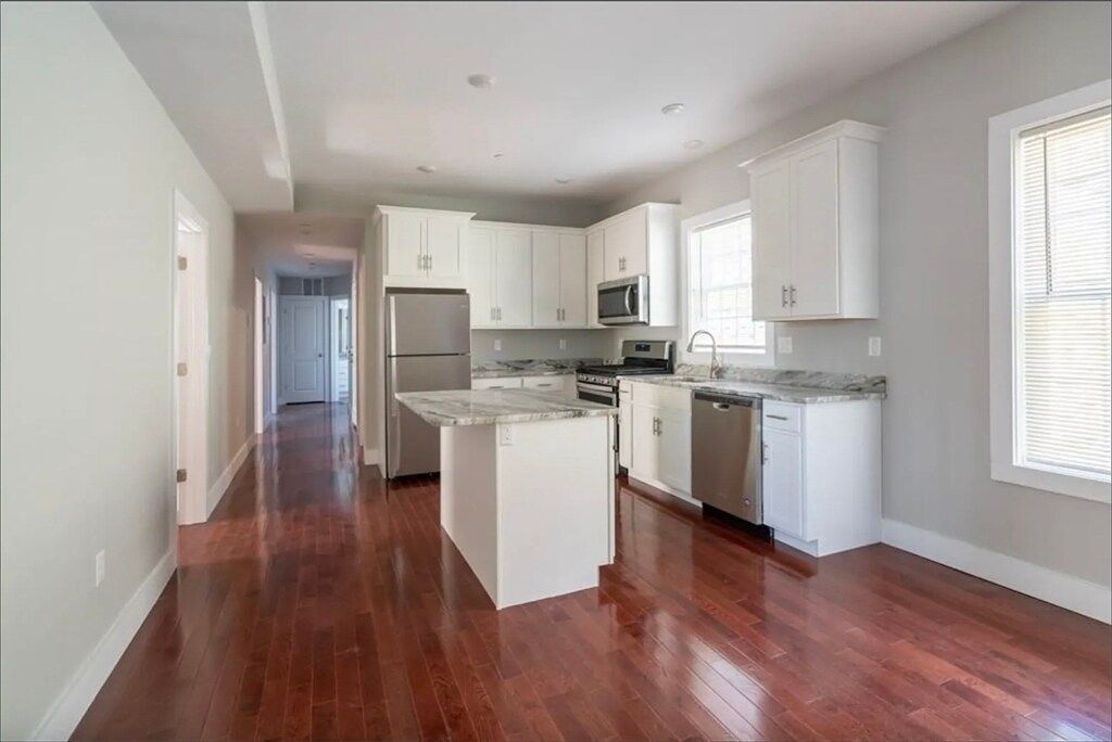 Foto principal - 33 Covington St
