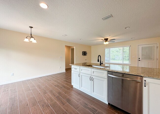 Foto del edificio - 2680 SW 156th Ln