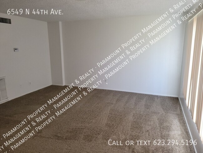 Foto del edificio - 6549 N 44th Ave