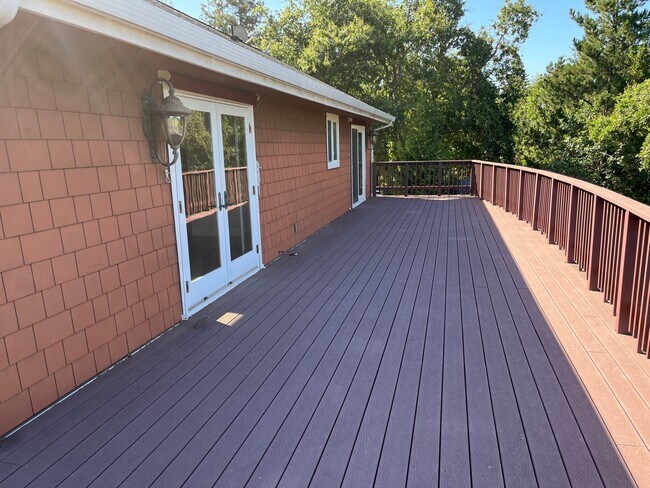 Back Deck - 25704 Adams Rd