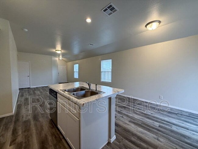 Building Photo - 8316 E 161st Pl S