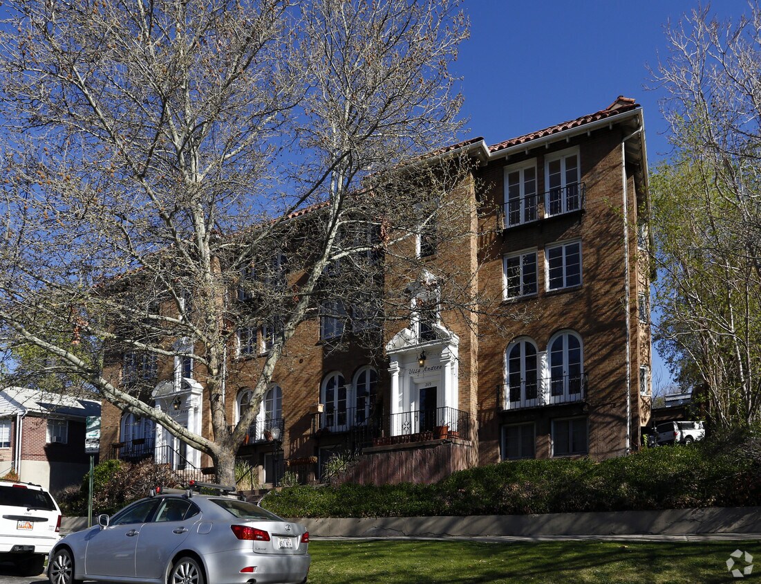 Foto del edificio - Villa Andrea