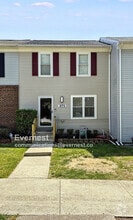 Building Photo - 875 St Michaels Dr
