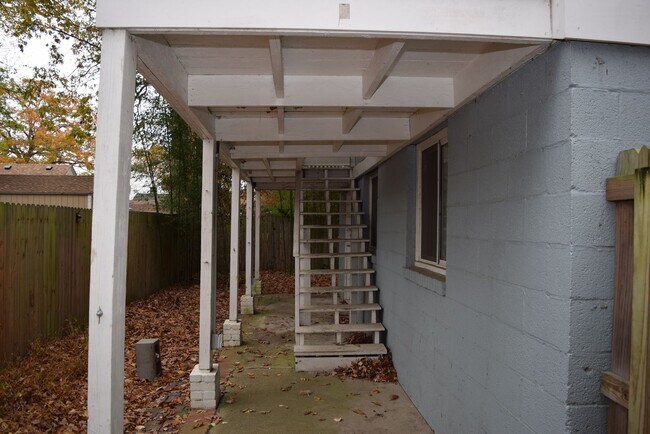 Foto del edificio - 1303 Tallwood Street