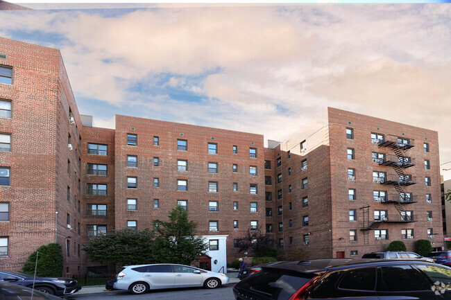 Building Photo - Ridge Harbor