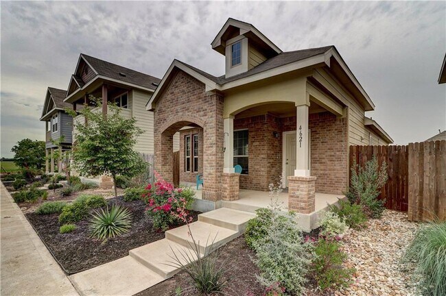 Foto del edificio - 4621 Inicio Ln