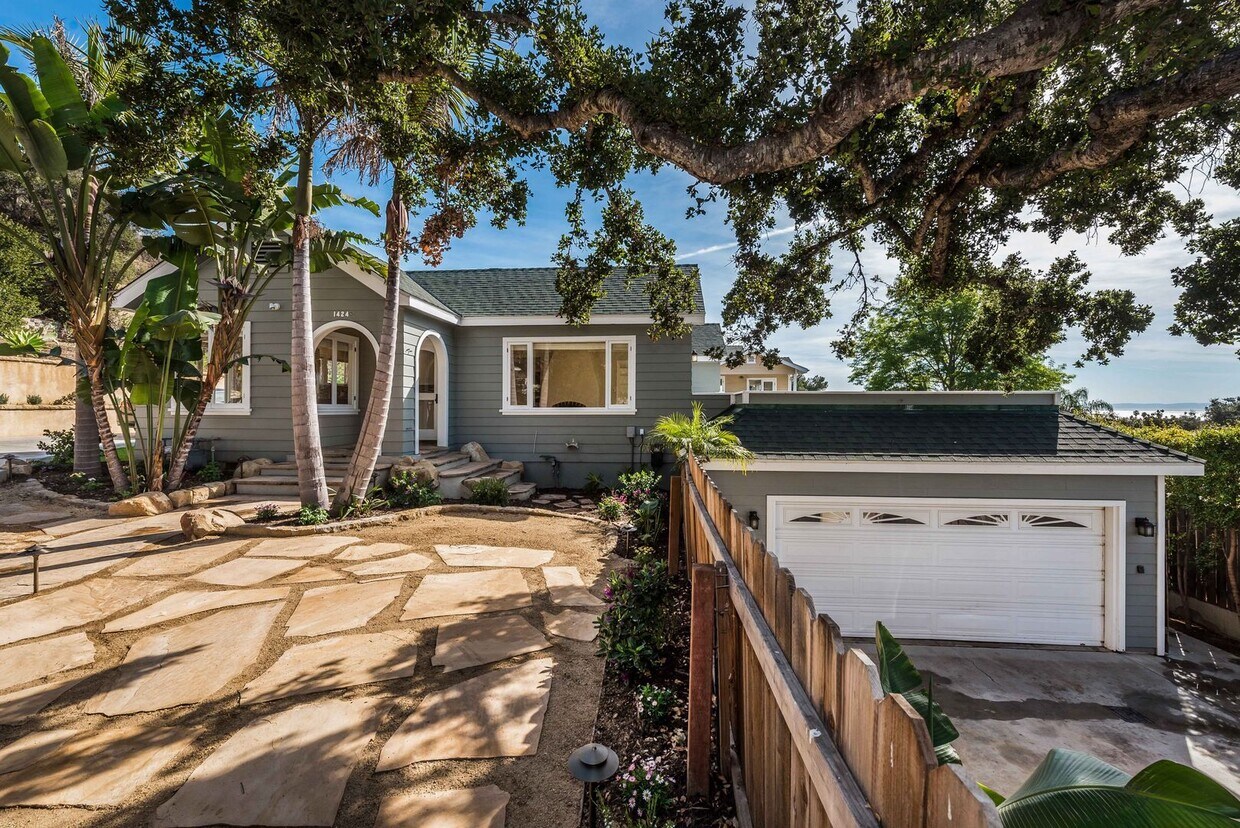 Salinas Pl 1424 Apartment for Rent in Santa Barbara, CA