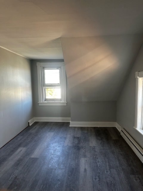 Building Photo - 526 Selfridge St