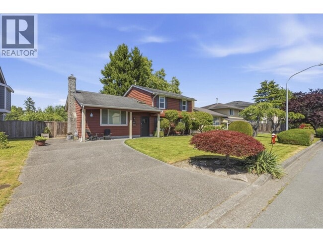 Building Photo - 10851 Rosecroft Crescent