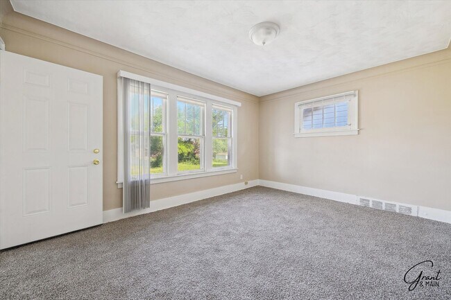 Foto del edificio - 15358 Princeton - THM Capital LLC
