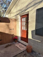 Building Photo - 210 University Ave