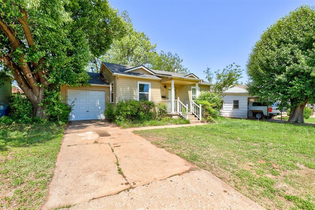 Foto principal - 113 E 12th St