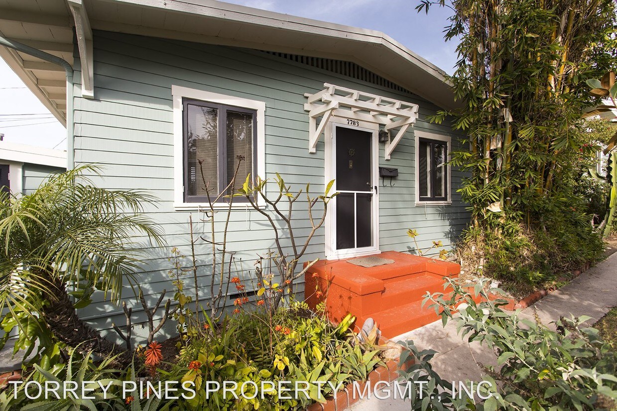 Primary Photo - 7769 Ivanhoe Ave
