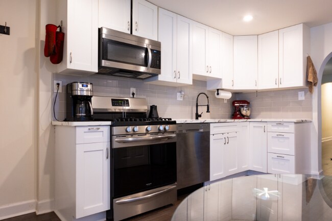 Foto del edificio - 1519 Park Rd NW