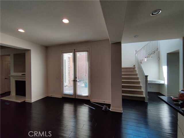 Building Photo - 115 Lamplighter