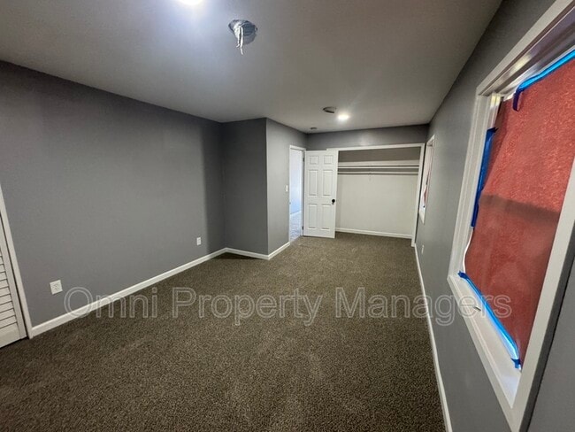 Foto del edificio - 19684 Gable St