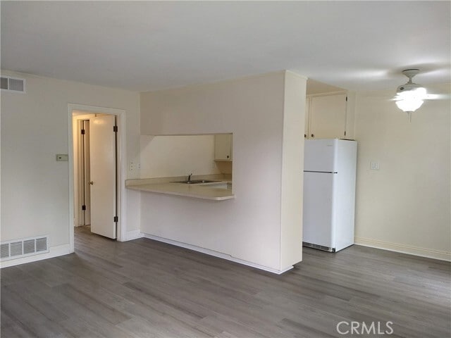 Building Photo - 4804 Del Amo Blvd