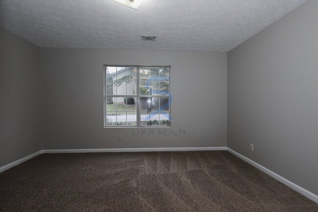 Building Photo - 742 Bridgewood Ct