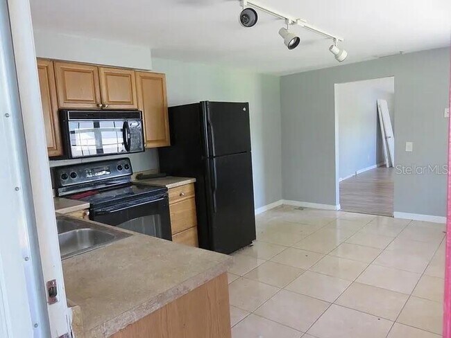 Foto del edificio - 1745 Dayton St S