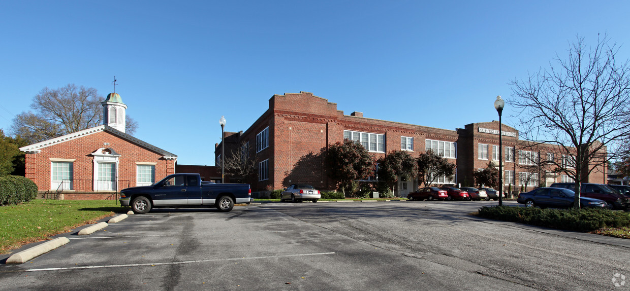 Primary Photo - Olde School Commons