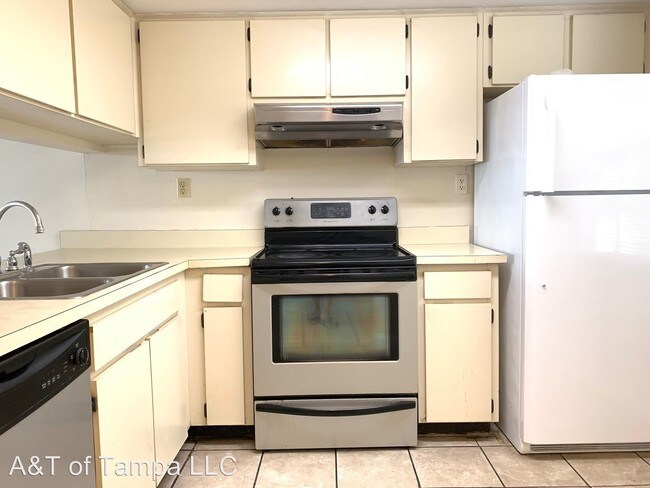 Building Photo - 5011 Bordeaux Village Pl