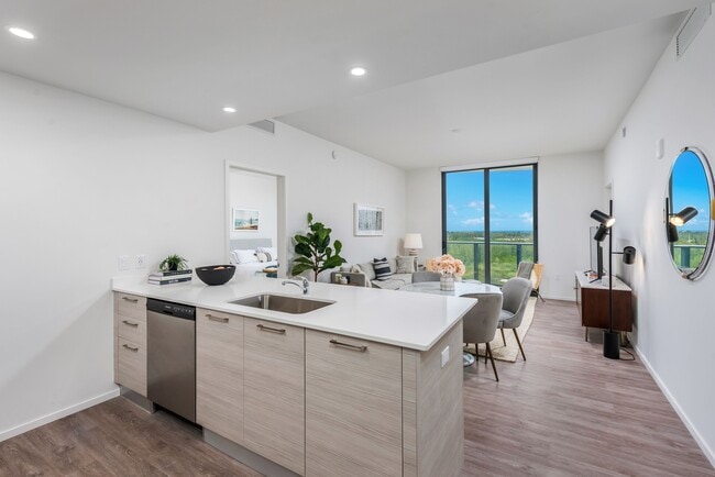 Open Kitchen - SoLe Mia Rentals