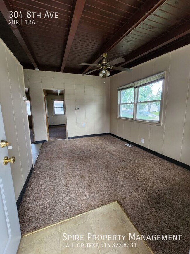 304 8th Ave, Hiawatha, IA 52233 House Rental in Hiawatha, IA