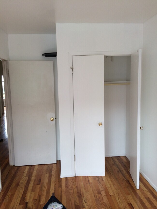 Foto del edificio - 244 E 110th St