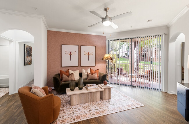 Building Photo - Cortland MacArthur