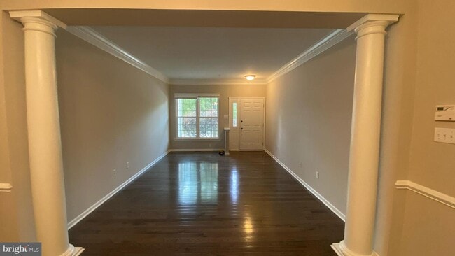 Building Photo - 186 Birchwood Dr