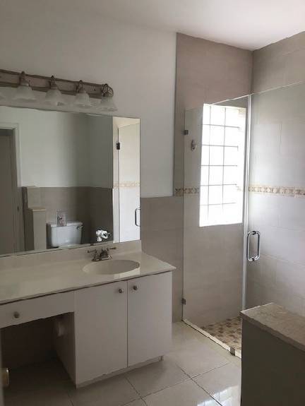 Foto del edificio - Chelsea-Ivanhoe gated & pool community