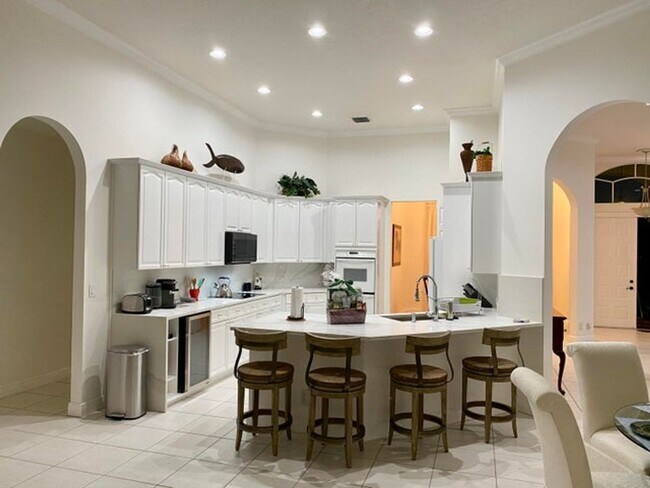 Building Photo - 1920 S Club Drive, Wellington, FL 33414