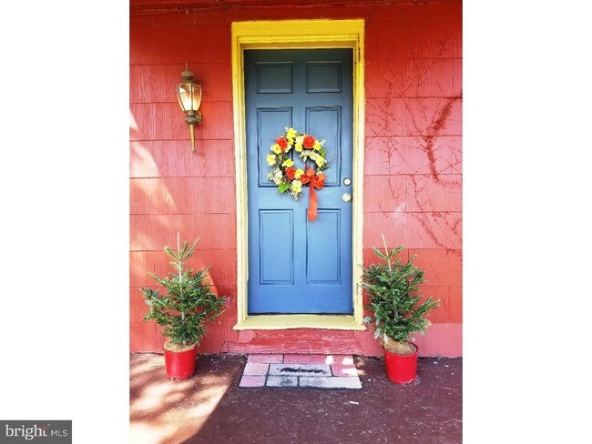Foto del edificio - 377 Hoods Ln