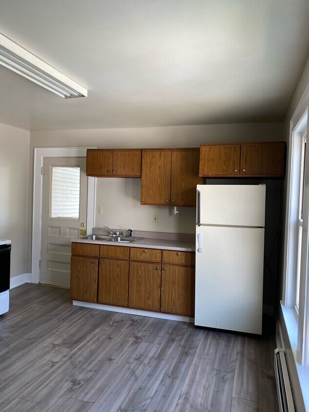 Foto del edificio - 521 Goebel St