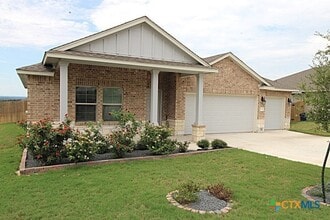 Building Photo - 134 Minnie J Lp