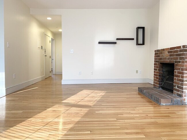 Foto del edificio - 508 Massachusetts Ave