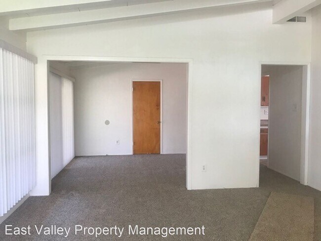 Building Photo - 3 br, 2 bath House - 25667 Jane St
