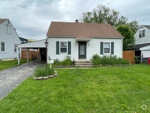 Building Photo - 1778 Rhoda Ave