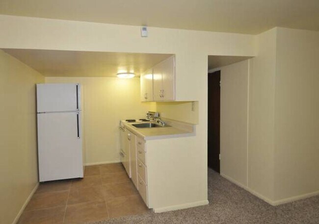 Building Photo - Studio One Bedroom at 11th and Mill - avai...