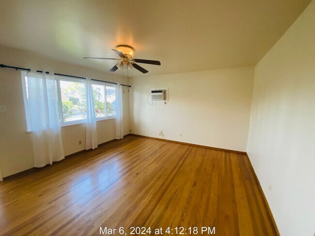 Foto del edificio - Charming Old Town Elk Grove Home!!!