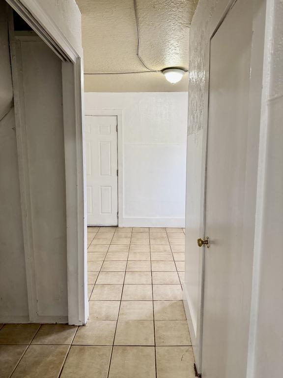 Foto del edificio - 1450 Clark Dr