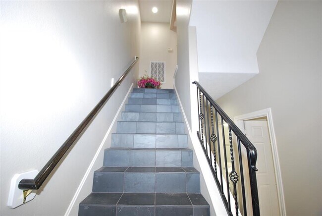 Foto del edificio - 2426 Dorrington St