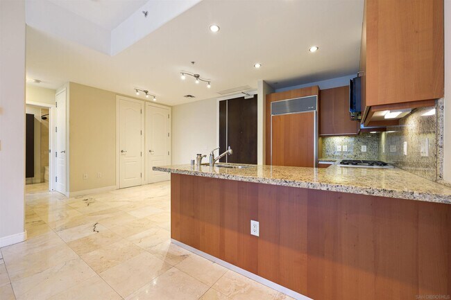 Foto del edificio - 550 Front St