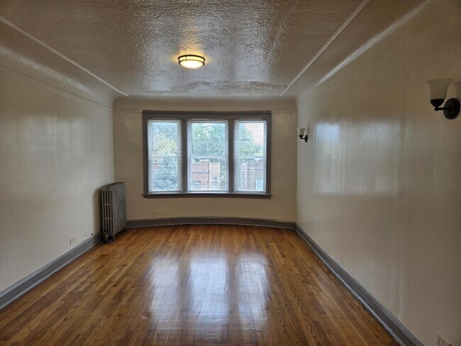 Foto del edificio - 838 N Massasoit Ave