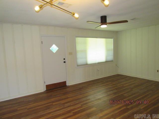 Foto del edificio - 2125 Hairston St